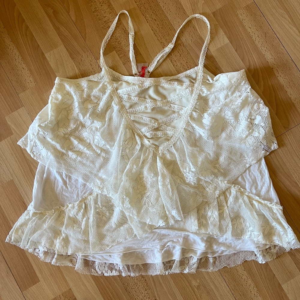 Free people cream lace tank size medium